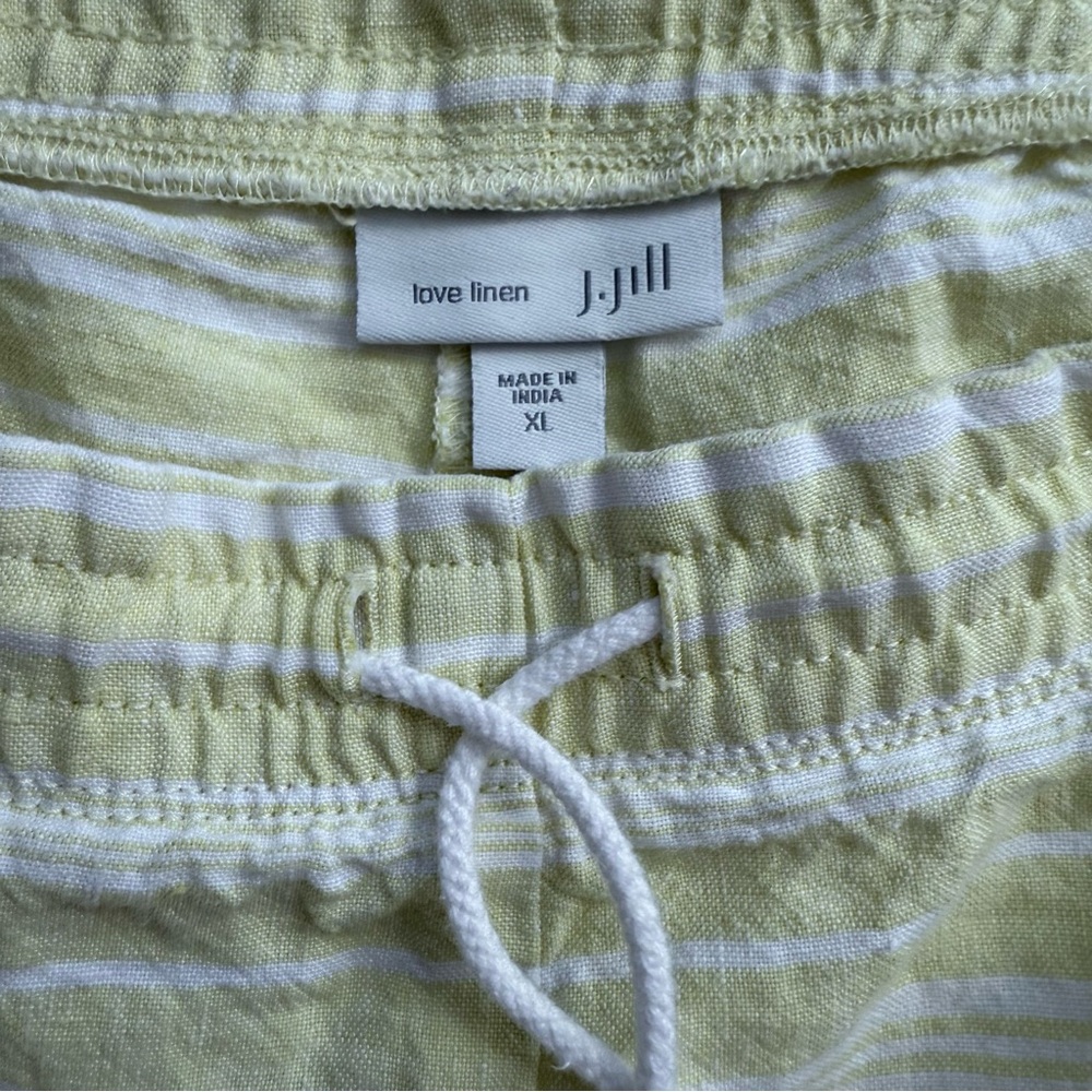 J. Jill 100% linen butter yellow & white striped shorts -Size XL -POCKETS - Picture 2 of 9